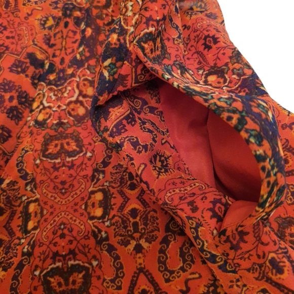 The Fifth Label Red Shorts - Picture 7 of 12